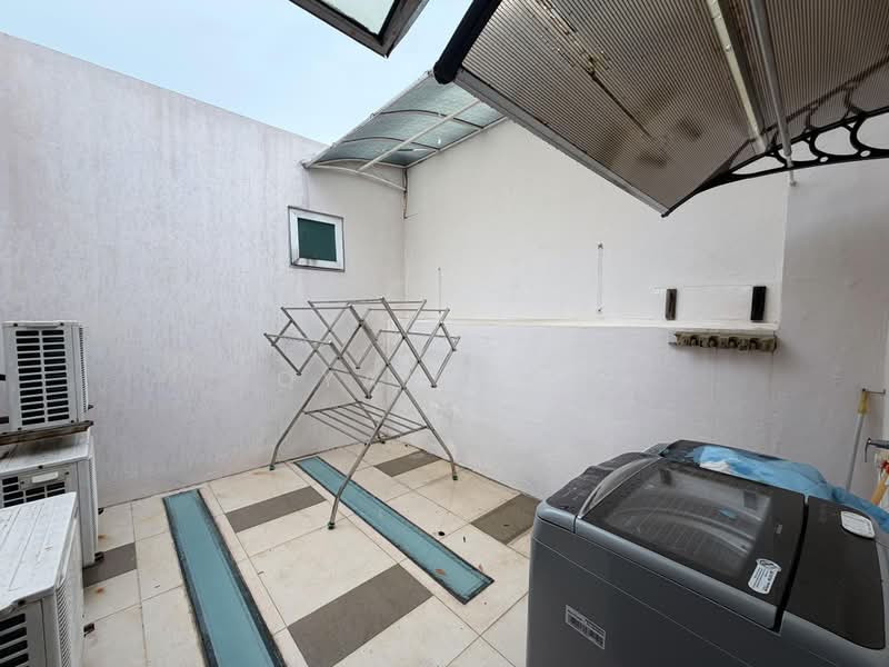 2-storey Terraced House for Rent in Island Glades (Jelutong) - Qyan Goh - Exterior - PropertyGuru.com.my