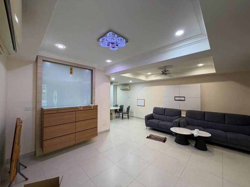 2-storey Terraced House for Rent in Island Glades (Jelutong) - Qyan Goh - Living Room - PropertyGuru.com.my