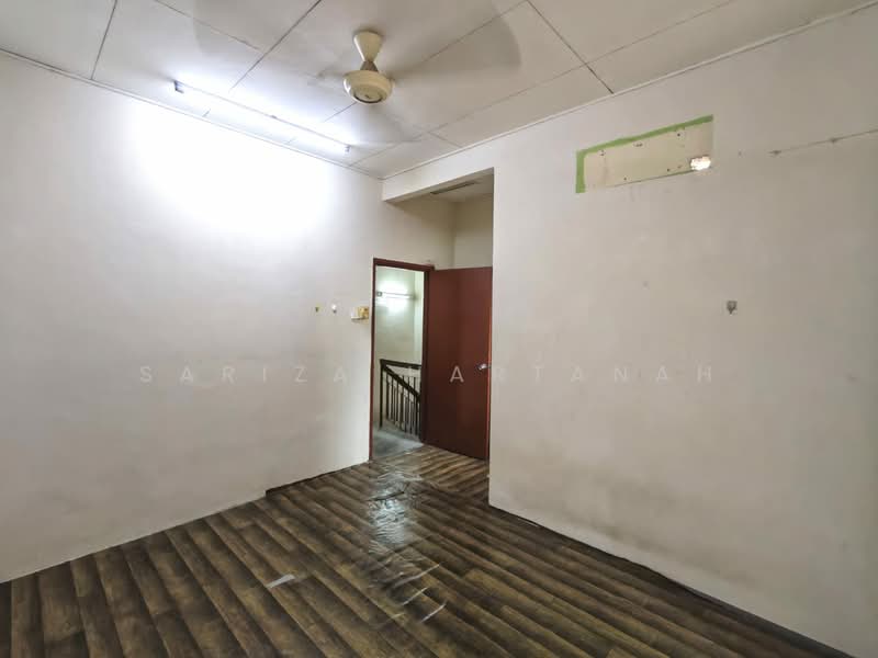 Rumah Teres 2 Tingkat untuk Dijual di Bandar Puncak Alam (Puncak Alam) - Sariza Hartanah - Interior - PropertyGuru.com.my