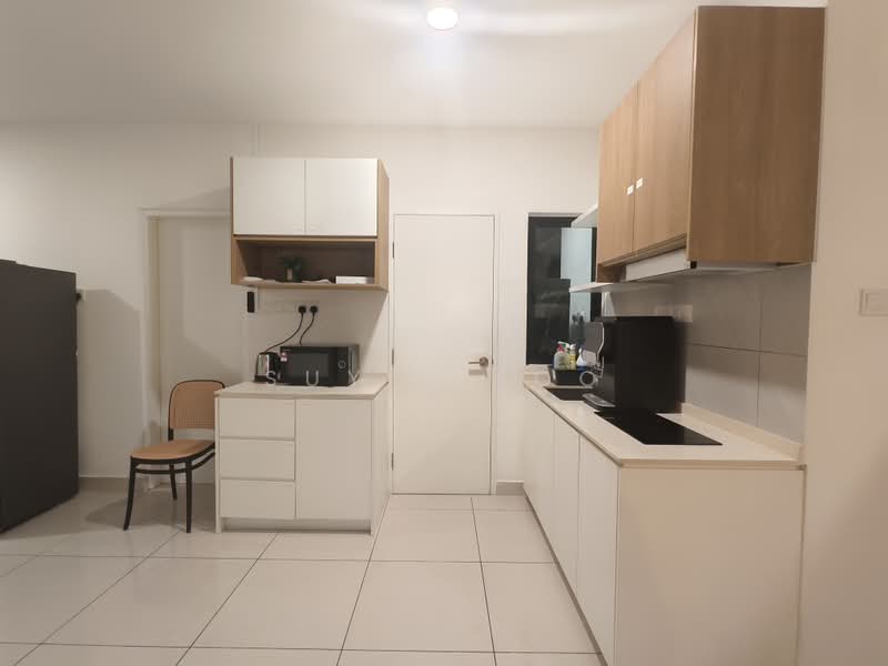 Servis Apartment untuk Disewa di AraTre' Residences - Suyin Foo - Kitchen - PropertyGuru.com.my