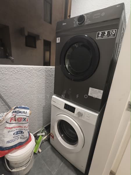 Servis Apartment untuk Disewa di AraTre' Residences - Suyin Foo - Balcony - PropertyGuru.com.my