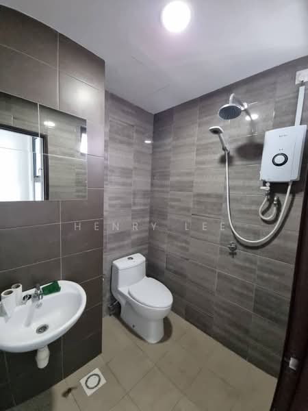 Service Residence for Rent at Symphony Tower (Menara Simfoni) - Henry Lee - Bathroom - PropertyGuru.com.my