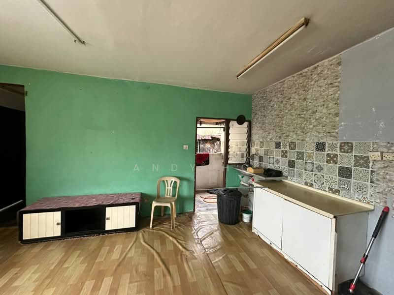 Rumah Flat untuk Dijual di Pangsapuri Sri Meranti - Andy Ho - Kitchen - PropertyGuru.com.my