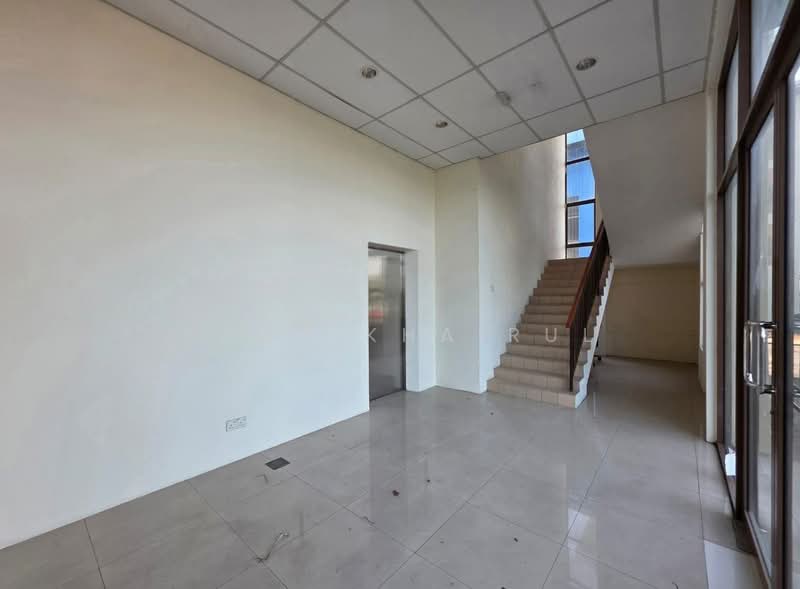 Kilang Terpisah untuk Disewa di Bukit Jelutong (Shah Alam) - Ewat Khairul - Entrance - PropertyGuru.com.my