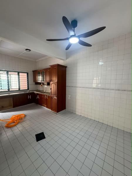 2-storey Terraced House for Sale in Usj 5 (Subang Jaya) - Hana Zaini - Kitchen - PropertyGuru.com.my