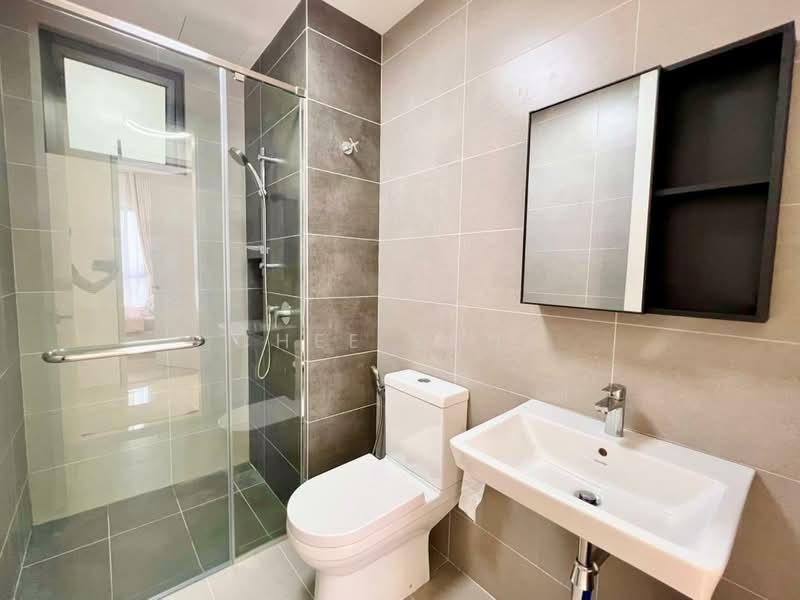 Servis Apartment untuk Disewa di Residensi Sunway Belfield - Chee Shun - Bathroom - PropertyGuru.com.my