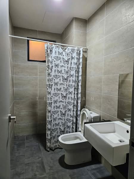 Condominium for Sale at Legend Heights - Tess Tan - Bathroom - PropertyGuru.com.my