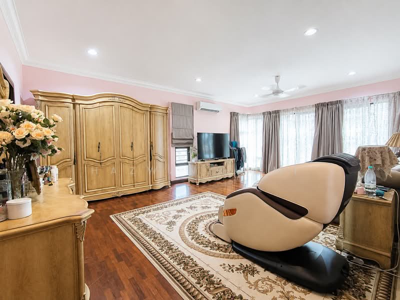 Rumah Berkembar untuk Dijual di Subang Jaya (Selangor) - Hazwan Hilmi - Master Bedroom - PropertyGuru.com.my