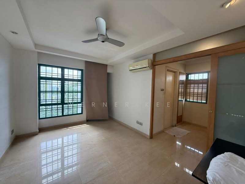 Kondominium untuk Dijual di The Straits View Condominium - Werner Kee - Living Room - PropertyGuru.com.my