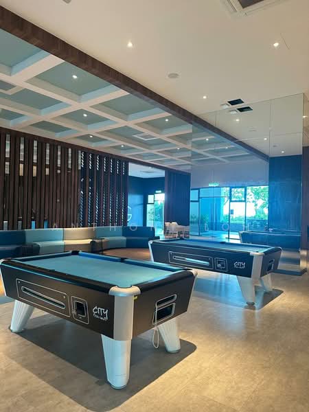 Condominium for Rent at Queens Residences Q1 @ Queens Waterfront - Anthony Loh - Gaming Area - PropertyGuru.com.my