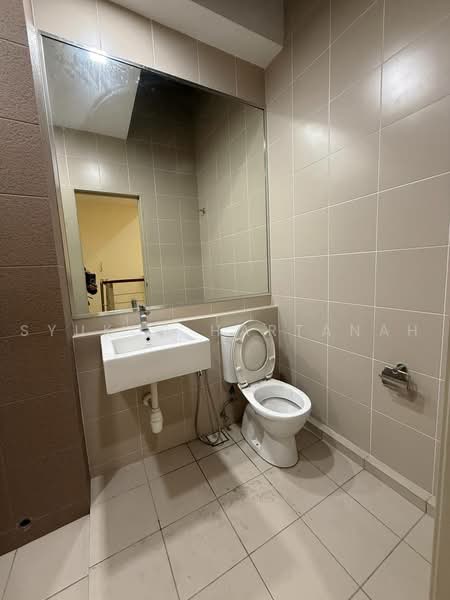 2-storey Terraced House for Sale in Elmina (Shah Alam) - Syukor Hartanah - Bathroom - PropertyGuru.com.my