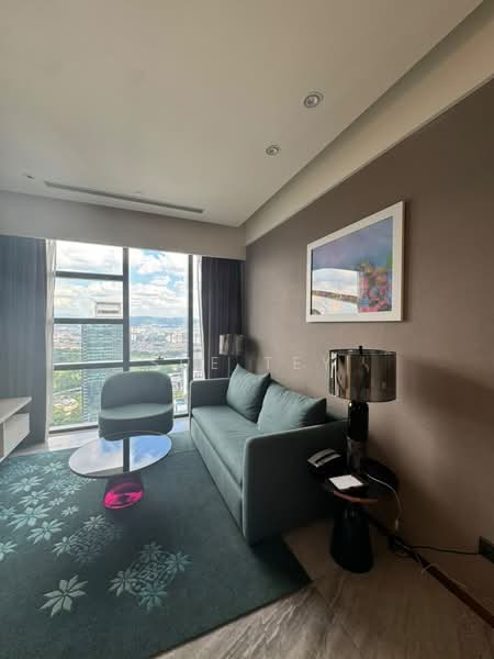 Kediaman Servis untuk Disewa di Imperial Lexis - Sue Tey - Living Room - PropertyGuru.com.my