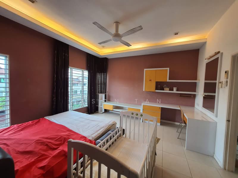 Rumah Bandar untuk Dijual di D'alpinia (Puchong) - Jason Tan - Bedroom - PropertyGuru.com.my
