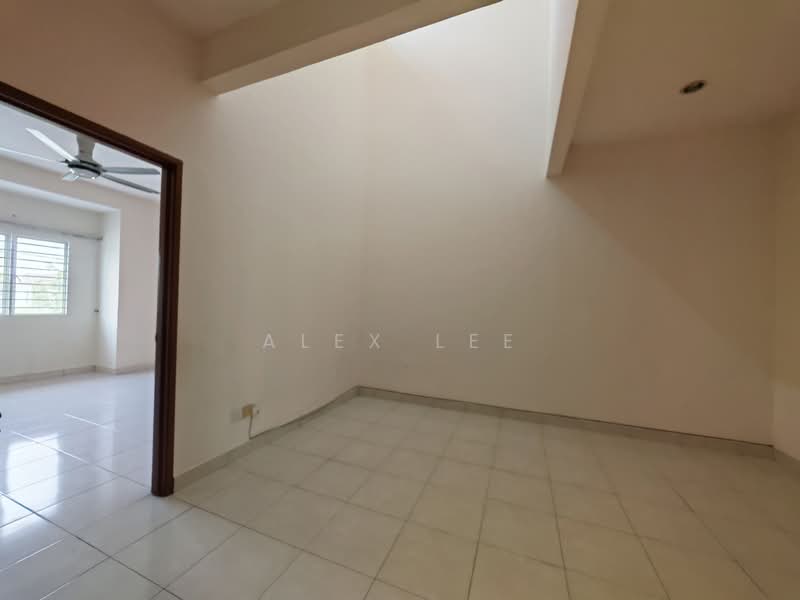Rumah Teres 2 Tingkat untuk Disewa di Saujana Rawang (Rawang) - Alex Lee - Interior - PropertyGuru.com.my