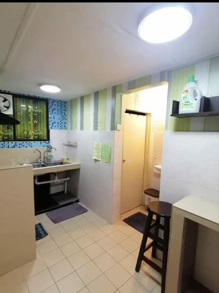 Pangsapuri untuk Dijual di Pangsapuri Arista - Sariza Hartanah - Kitchen - PropertyGuru.com.my