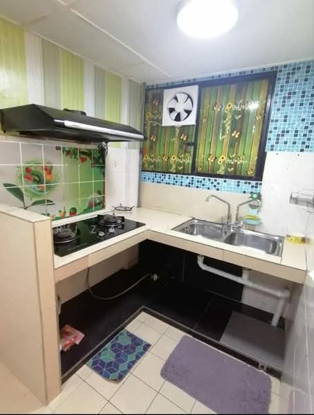 Pangsapuri untuk Dijual di Pangsapuri Arista - Sariza Hartanah - Kitchen - PropertyGuru.com.my