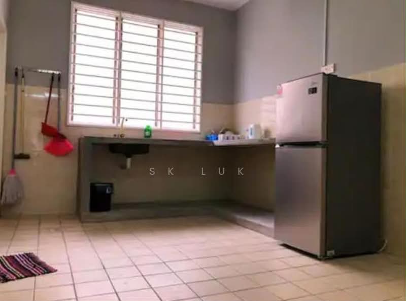 2-storey Terraced House for Sale in Taman Bayu Permai (Rawang) - SK Luk - Kitchen - PropertyGuru.com.my