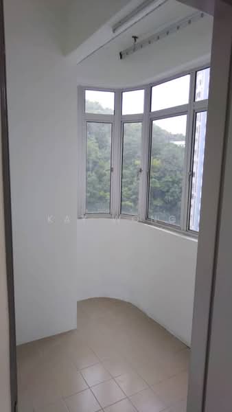Pangsapuri untuk Dijual di Gambier Heights - Kay Wong - Balcony - PropertyGuru.com.my