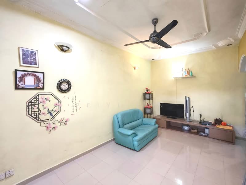 1-storey Terraced House for Sale in Taman Universiti (Skudai) - PeiYi Tan - PropertyGuru.com.my