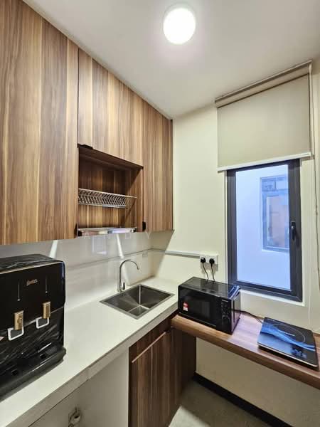 Servis Apartment untuk Dijual di Neu Suites - Andy LCH - Kitchen - PropertyGuru.com.my