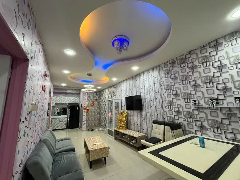 Apartment for Sale at D'Lagoon Luxury Apartment - Johnson Chen - Living Room - PropertyGuru.com.my