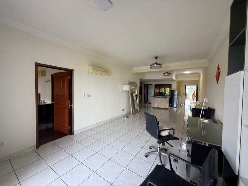 Condominium for Sale at Cyber Heights Villa - Henry Liew - Living Room - PropertyGuru.com.my