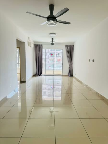 Service Residence for Sale at Platinum Lake PV 21 - Yanny Siow - Living Room - PropertyGuru.com.my