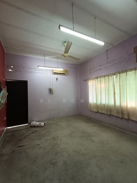 Rumah Berkembar untuk Dijual di Bandar Hilir (Melaka City) - BL Bong - PropertyGuru.com.my