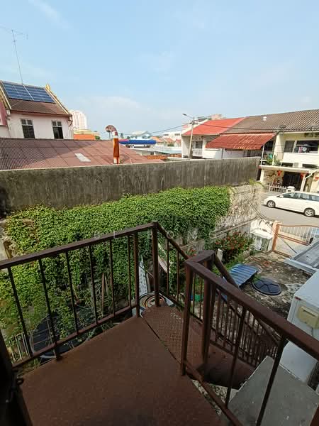 Rumah Berkembar untuk Dijual di Bandar Hilir (Melaka City) - BL Bong - PropertyGuru.com.my