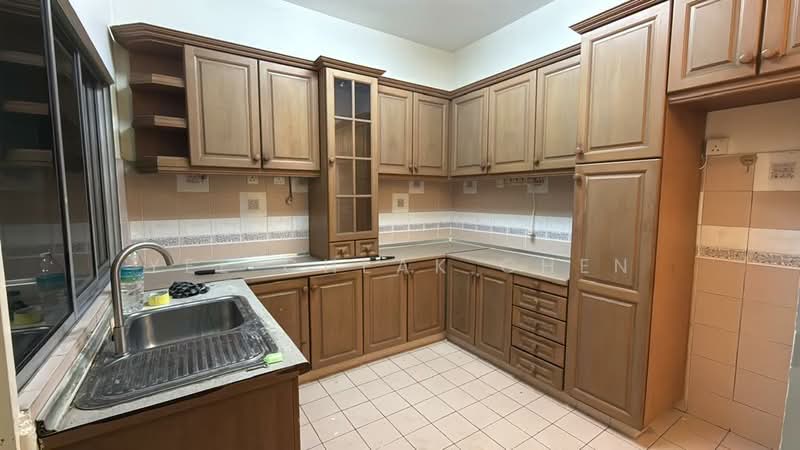 Terraced House for Rent in Usj 18 (Subang Jaya) - Yee Cheak Chen - Kitchen - PropertyGuru.com.my