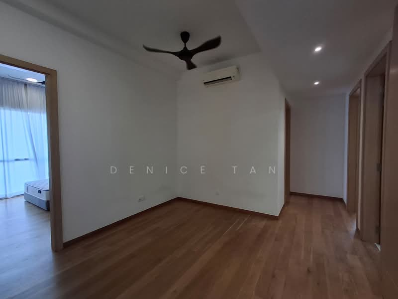 Servis Apartment untuk Disewa di Southern Marina Residences - Denice Tan - Bedroom Corridor - PropertyGuru.com.my