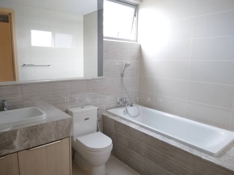 Servis Apartment untuk Disewa di Southern Marina Residences - Denice Tan - Bathroom - PropertyGuru.com.my