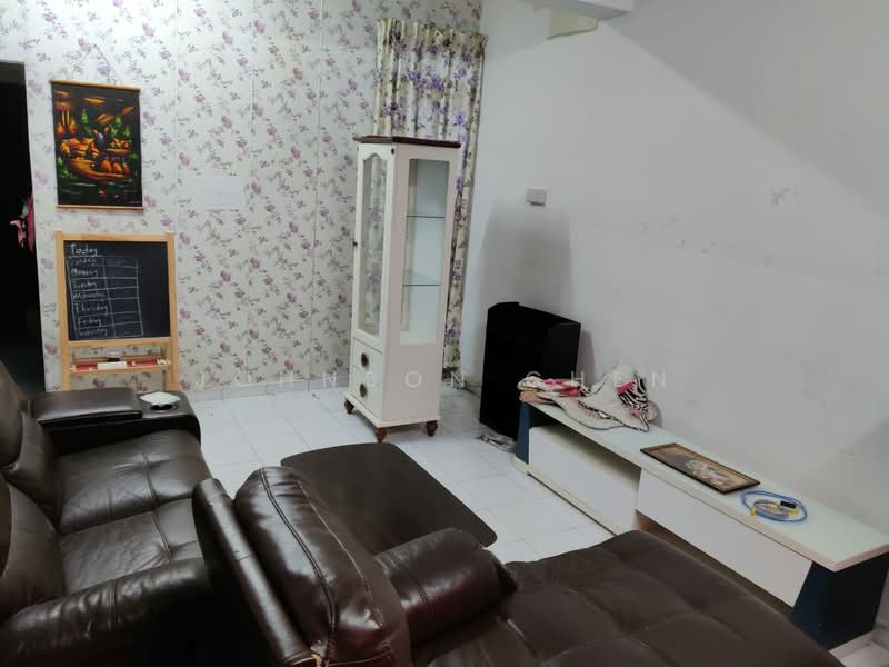 Rumah Teres 2-Tingkat untuk Dijual di Saleng (Senai) - Johnson Chen - Living Room - PropertyGuru.com.my
