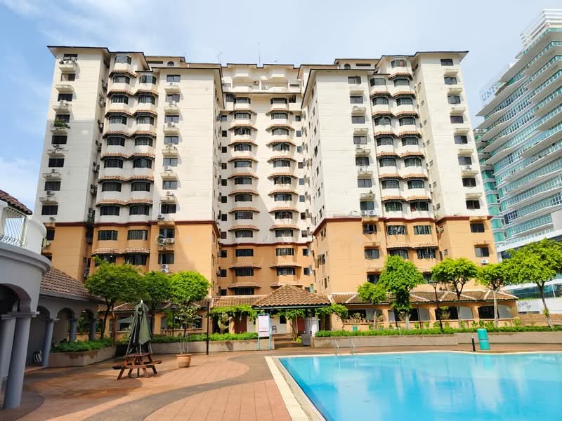 Condominium for Sale at Kelana Parkview Condominium - Calvin Tan - Exterior - PropertyGuru.com.my