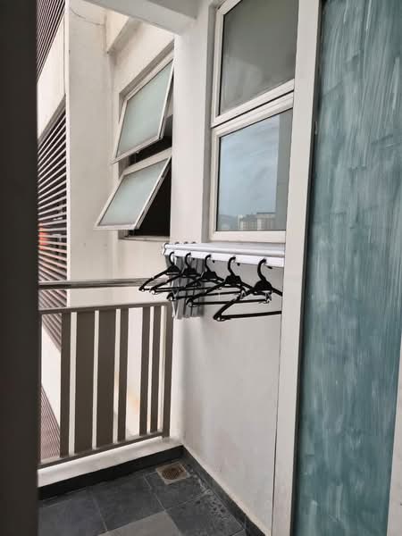 Servis Apartment untuk Disewa di The Loft @ ZetaPark - May Tan - Balcony - PropertyGuru.com.my