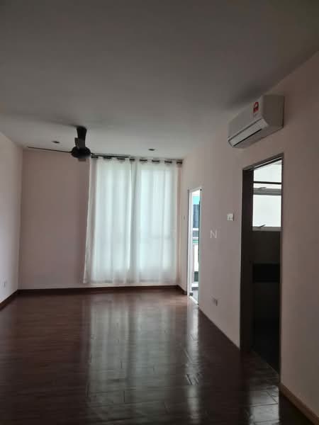 Servis Apartment untuk Disewa di The Loft @ ZetaPark - May Tan - Living Room - PropertyGuru.com.my