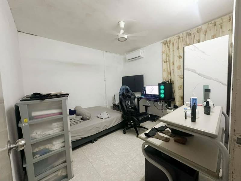 Rumah Teres 1 Tingkat untuk Dijual di Taman Setia Indah (Tebrau) - Jayden Ng - Bedroom - PropertyGuru.com.my
