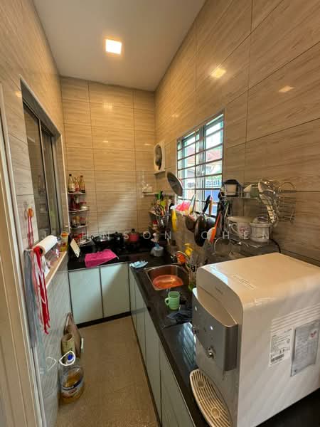 2-storey Terraced House for Sale in Johor Bahru (Johor) - Johnson Chen - Kitchen - PropertyGuru.com.my