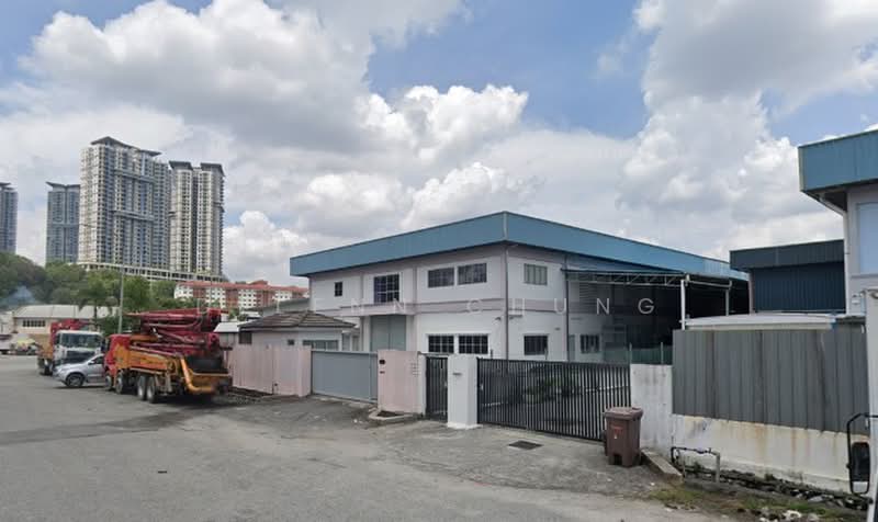 Detached Factory for Sale in Taman Perindustrian Puchong (Puchong) - Delenn Chung - Exterior - PropertyGuru.com.my