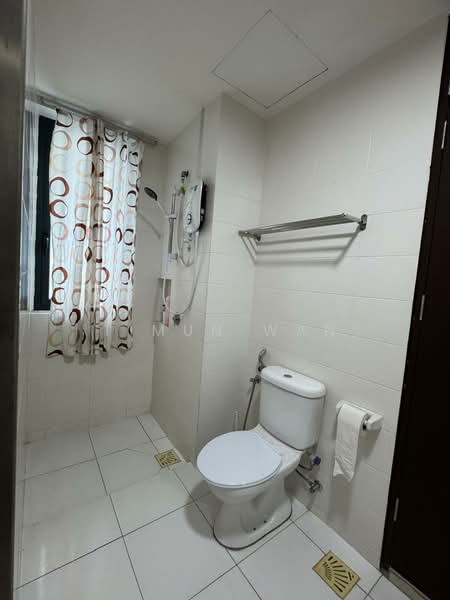 Service Residence for Rent at Trefoil @ Setia City - Timun Wan - Bathroom - PropertyGuru.com.my