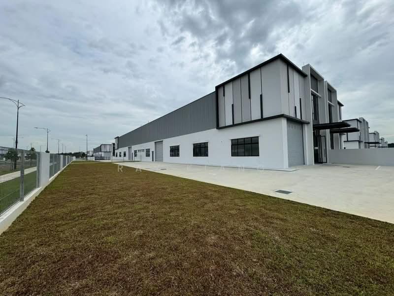 Cluster Factory for Sale in Eco Business Park 1 (Johor Bahru) - Ray Kiang - Exterior - PropertyGuru.com.my
