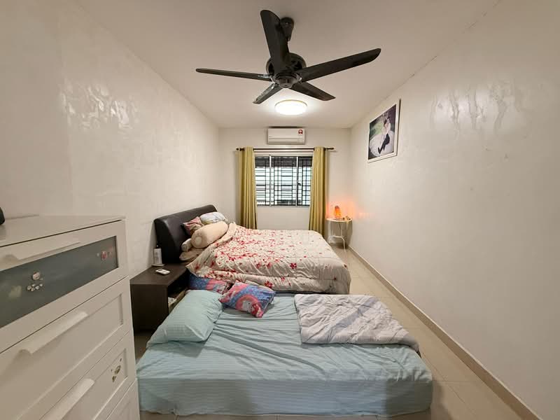 Rumah Teres 2-Tingkat untuk Dijual di Taman Bukit Rawang Jaya (Rawang) - SK Luk - Bedroom - PropertyGuru.com.my