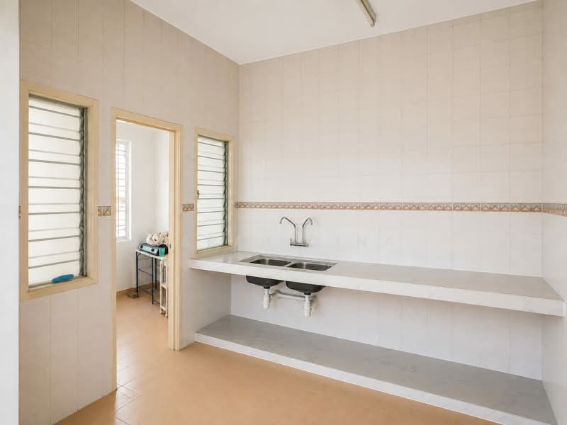 Pangsapuri untuk Dijual di Pangsapuri Cendana - Farah Dina - Kitchen - PropertyGuru.com.my
