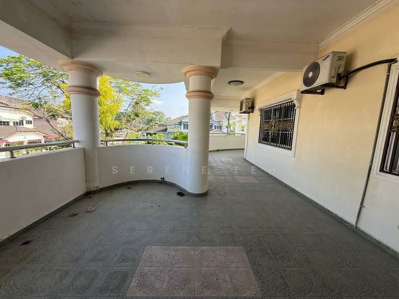 2-storey Terraced House for Sale in Taman Maju (Batu Pahat) - Serene Teh - Balcony - PropertyGuru.com.my