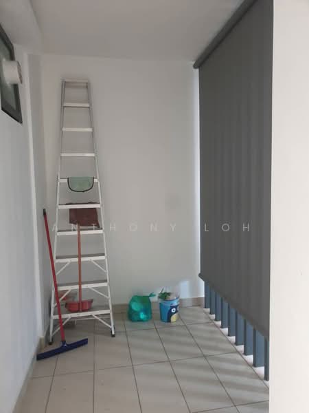 Condominium for Rent at Queens Residences Q1 @ Queens Waterfront - Anthony Loh - Balcony - PropertyGuru.com.my