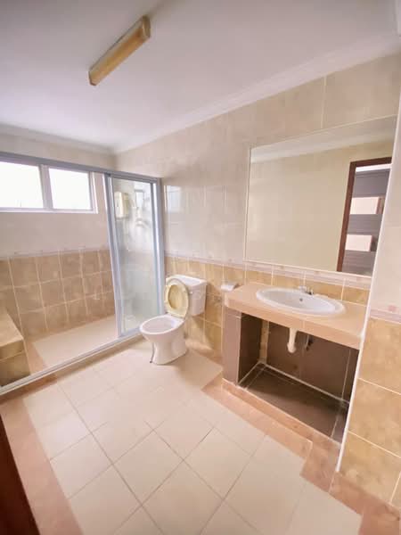 Kondominium untuk Disewa di Villa Wangsamas - Lucas Tan - Bathroom - PropertyGuru.com.my