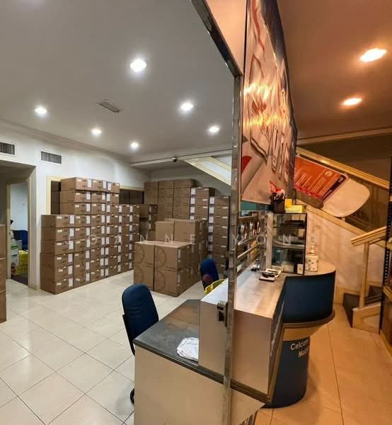 Kedai / Pejabat untuk Dijual di Johor Bahru (Johor) - Joanne Yong - Interior - PropertyGuru.com.my