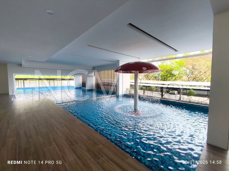 Kondominium untuk Dijual di Glisten Hill @ Juru - Leslie Low - Pool - PropertyGuru.com.my