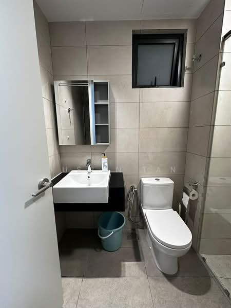Service Residence for Rent at Serviced Residence @ Sunway D'hill Residences - Justin Tan - Bathroom - PropertyGuru.com.my