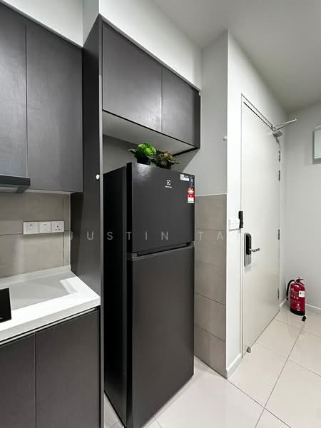 Service Residence for Rent at Serviced Residence @ Sunway D'hill Residences - Justin Tan - Kitchen - PropertyGuru.com.my